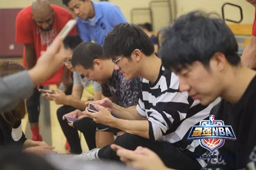 科比代言，五五开等主播造势，腾讯的《最强NBA》能火？