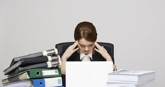 手游刷“差评” 互黑互刷成通病? 手游刷“差评” 互黑互刷成通病?